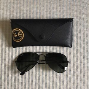 Classic Ray ban aviator sunglasses